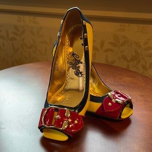 Naughty Monkey Size 7 Blue Red Yellow High heel shoes